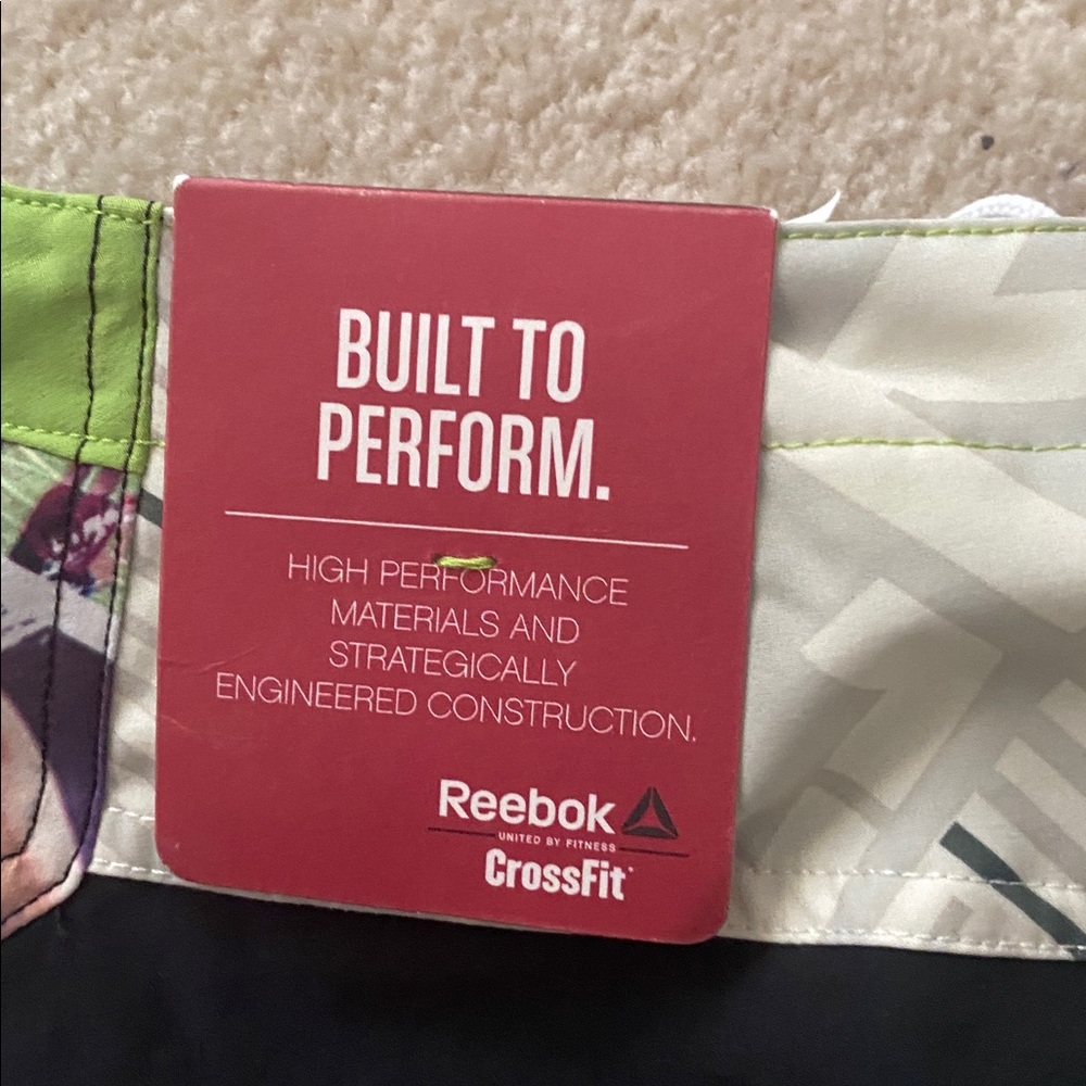 Reebok NWT CrossFit training shorts - Picture 8 of 14